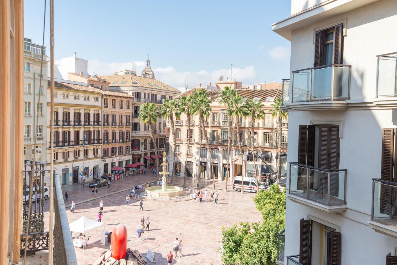 Urbe10 Plaza De La Constitucion 1 Bedroom Apartment Malaga Luaran gambar